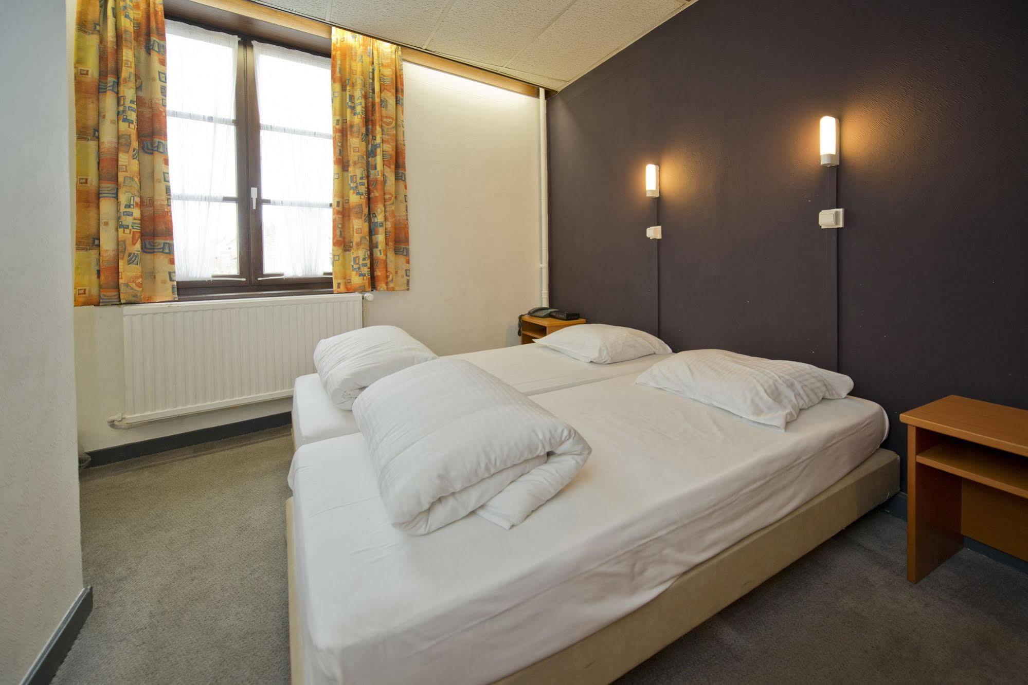 Hotel Gasthof 'T Zweerd Ypern Exterior foto